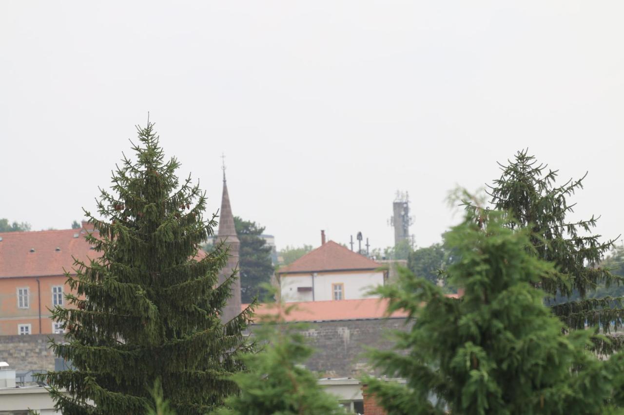 Egri Csillagocska Apartman Exteriér fotografie