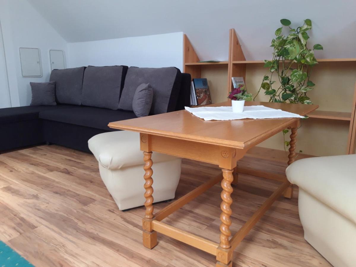 Egri Csillagocska Apartman Exteriér fotografie